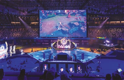 向于高压逼 向于高压逼