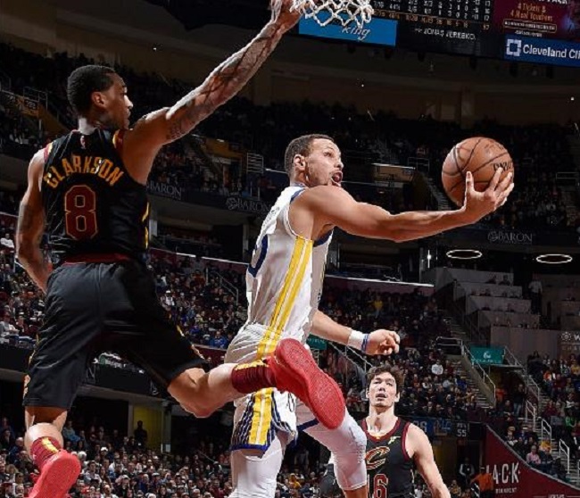 相比之下 相比之下